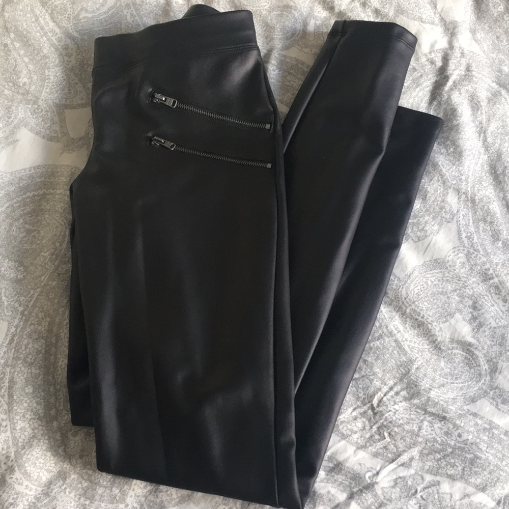 Faux leather leggings